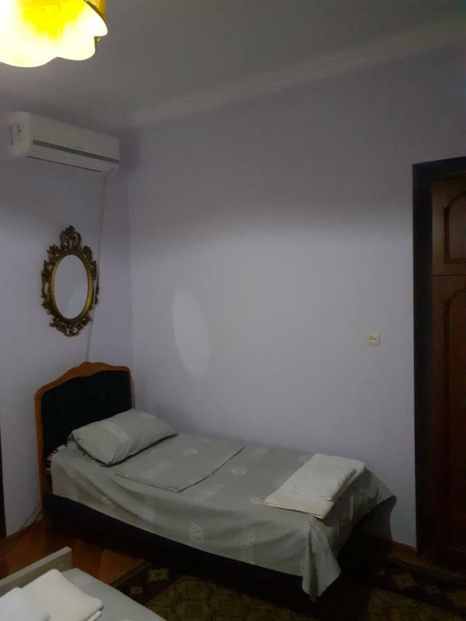 Appartement Orion Koutaïssi Extérieur photo